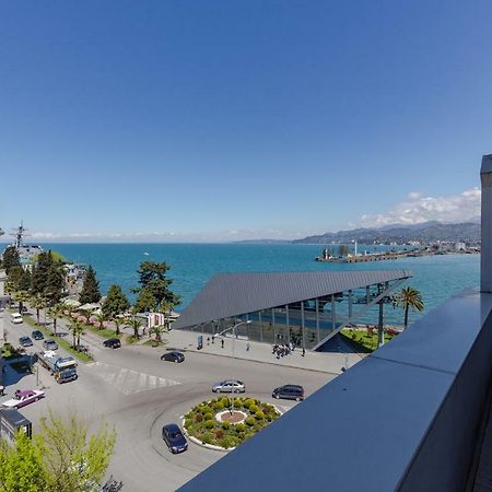 Odisea Apart Hotel Батумі Екстер'єр фото